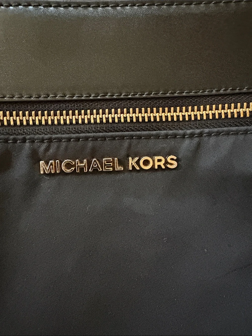 Michael kors crossbody nylon